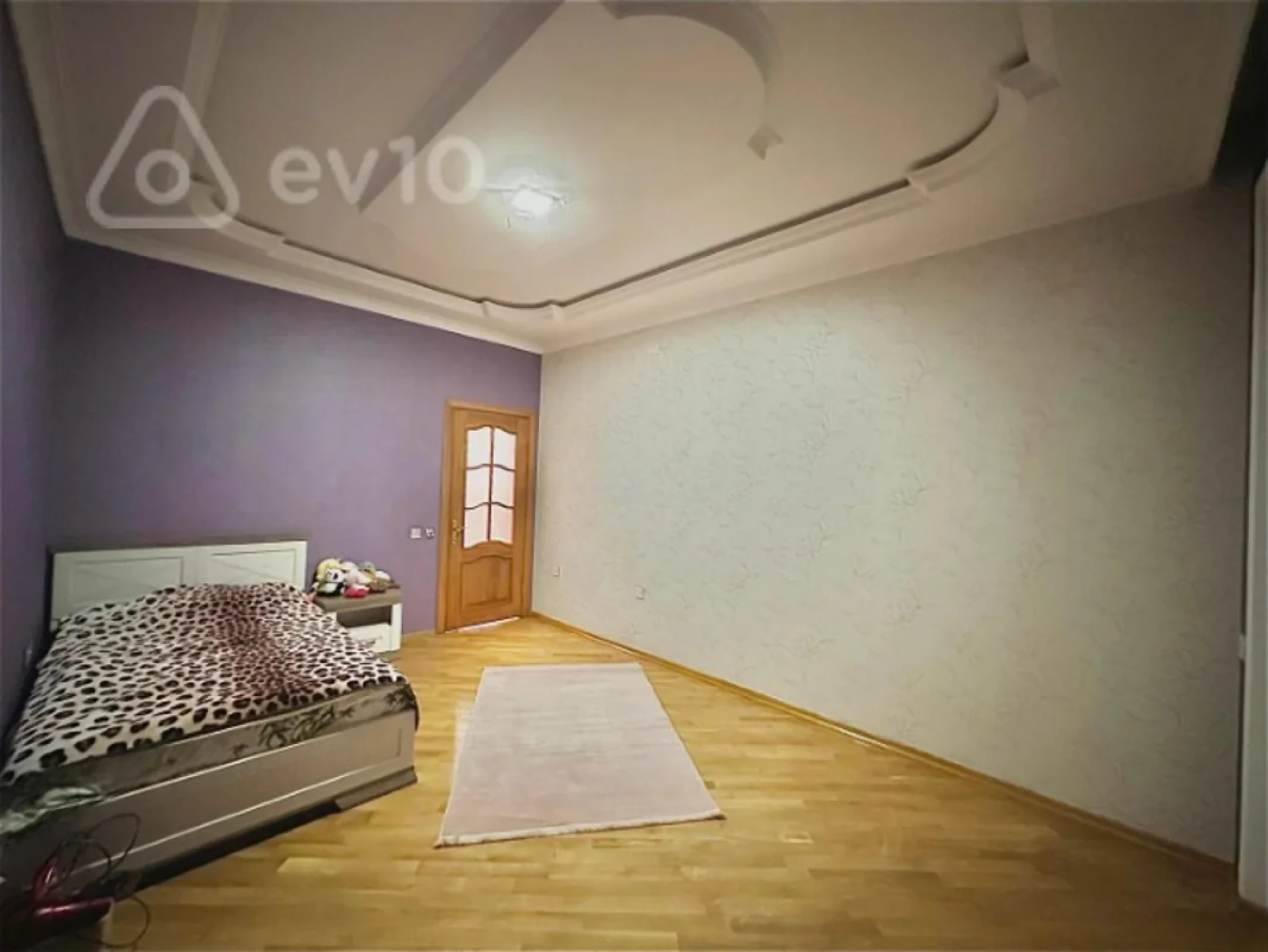 Satılır 3 otaqlı yeni tikili 140 m²