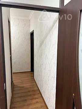 Satılır 2 otaqlı köhnə tikili 45 m²