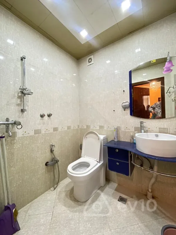 Kirayə verilir 2 otaqlı yeni tikili 100 m²