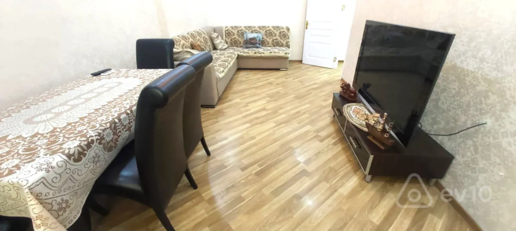 Kirayə verilir 2 otaqlı yeni tikili 50 m²