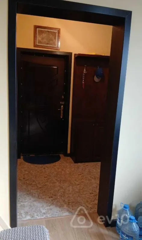 Satılır 4 otaqlı həyət evi 160 m²