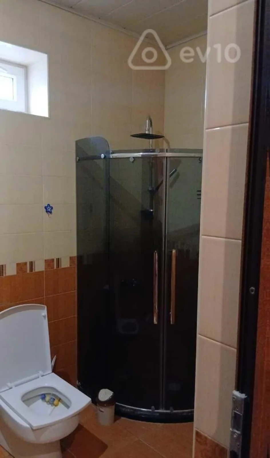 Satılır 4 otaqlı həyət evi 160 m²