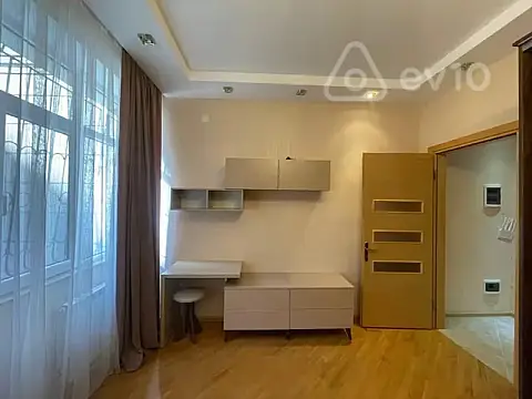 Kirayə verilir 3 otaqlı yeni tikili 80 m²