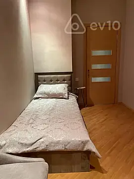 Kirayə verilir 3 otaqlı yeni tikili 80 m²