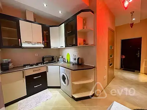 Kirayə verilir 3 otaqlı yeni tikili 80 m²