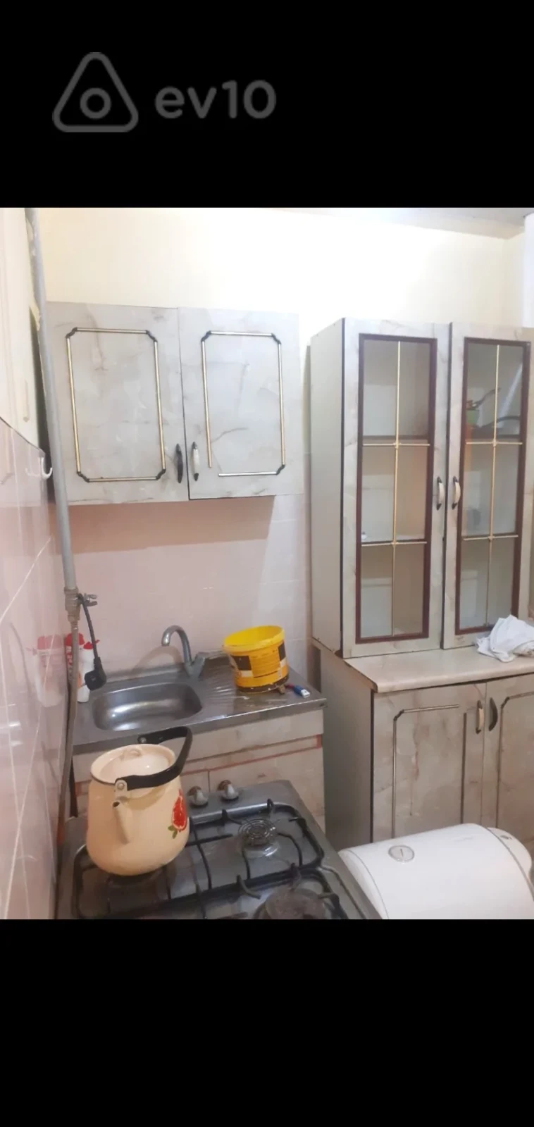 Kirayə verilir 1 otaqlı köhnə tikili 42 m²