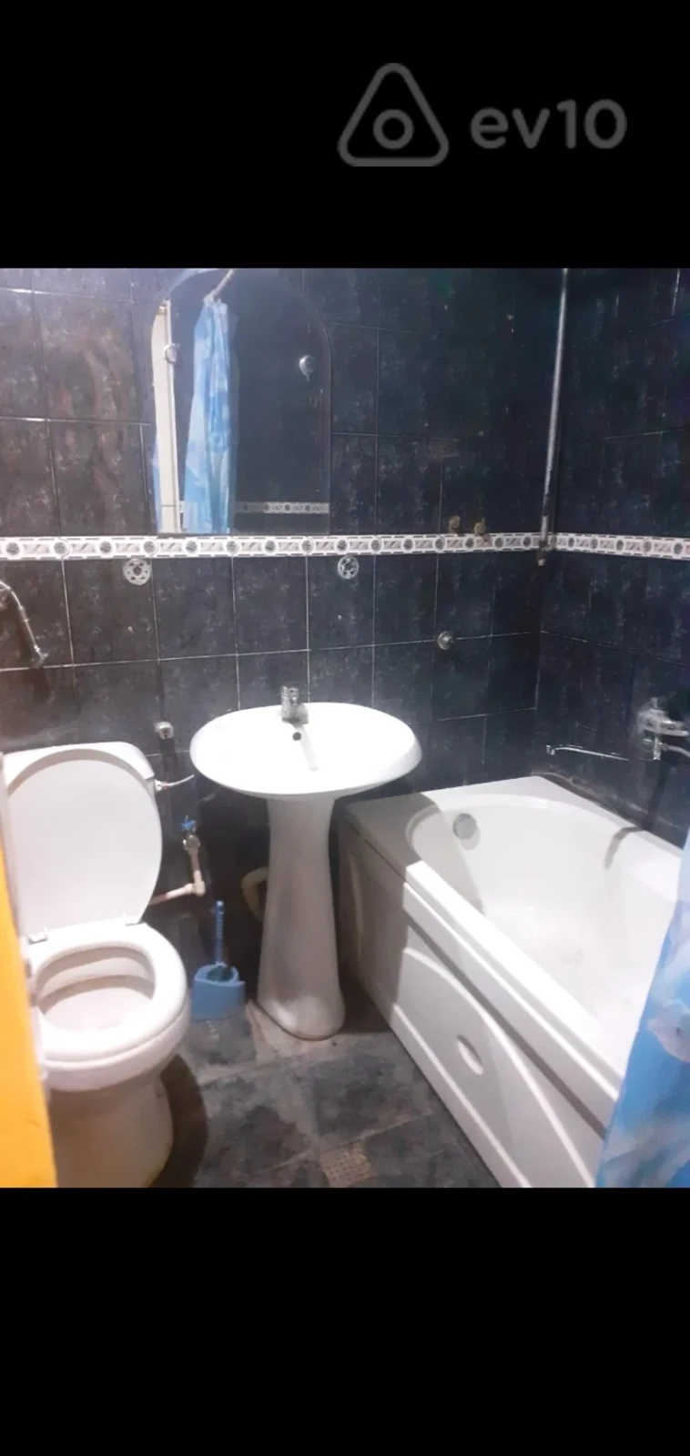 Kirayə verilir 1 otaqlı köhnə tikili 42 m²