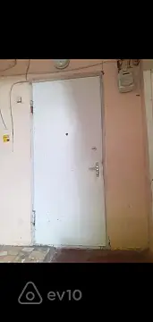 Kirayə verilir 1 otaqlı köhnə tikili 42 m²