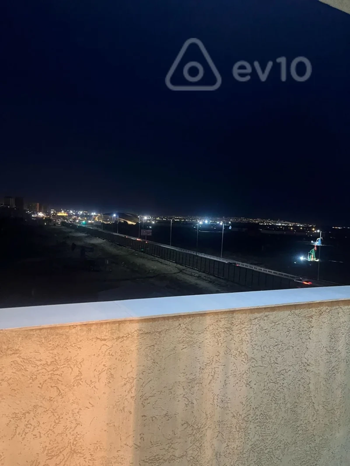 Kirayə verilir 2 otaqlı yeni tikili 72 m²