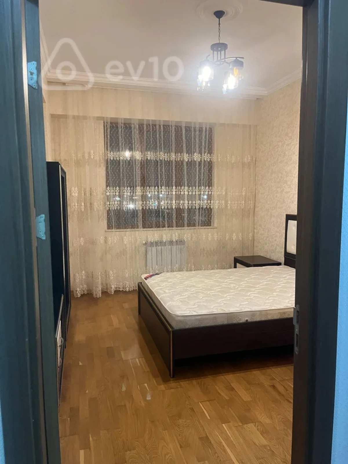 Kirayə verilir 2 otaqlı yeni tikili 72 m²