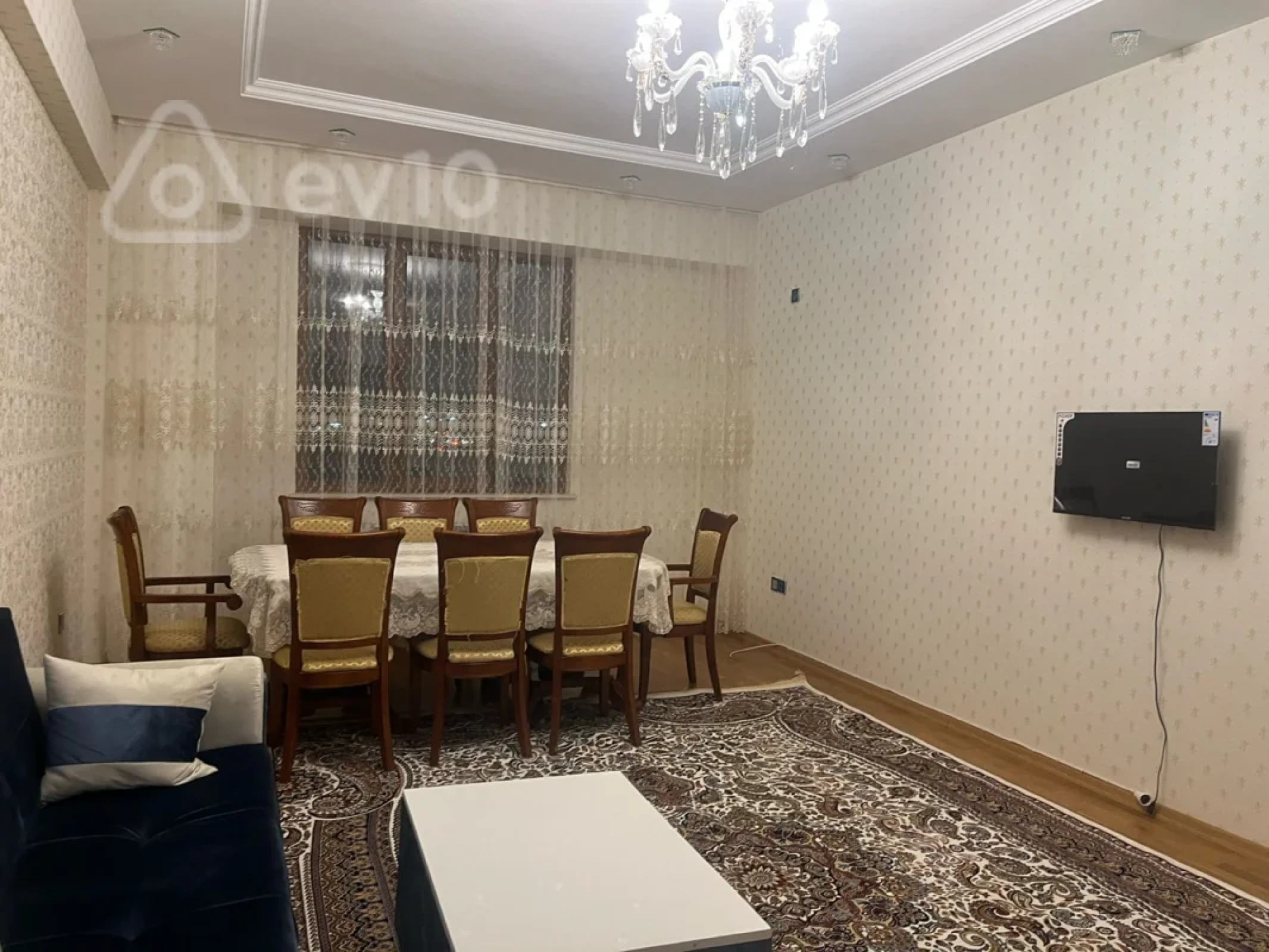 Kirayə verilir 2 otaqlı yeni tikili 72 m²