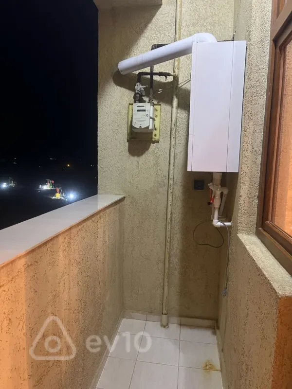 Kirayə verilir 2 otaqlı yeni tikili 72 m²