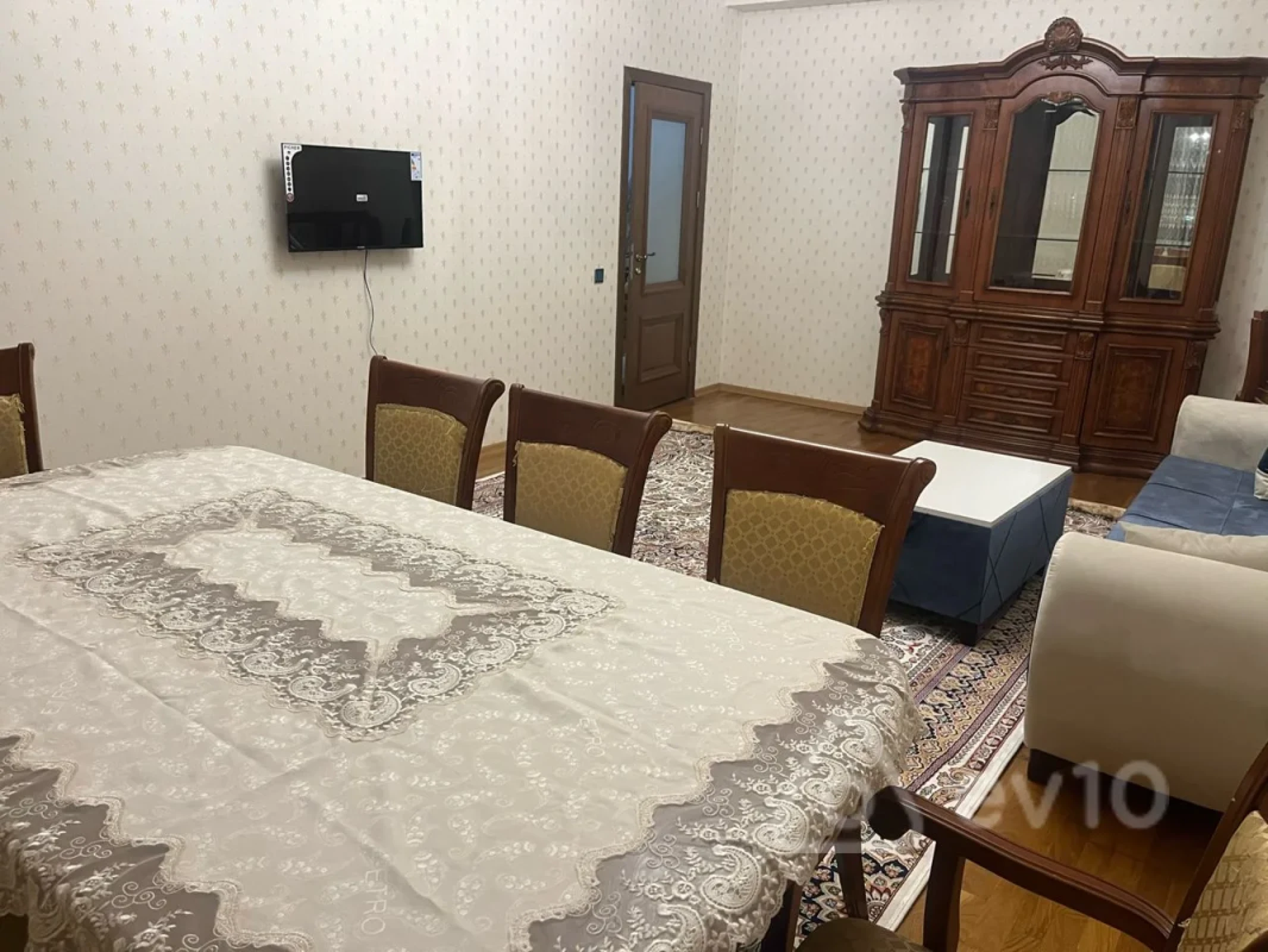 Kirayə verilir 2 otaqlı yeni tikili 72 m²