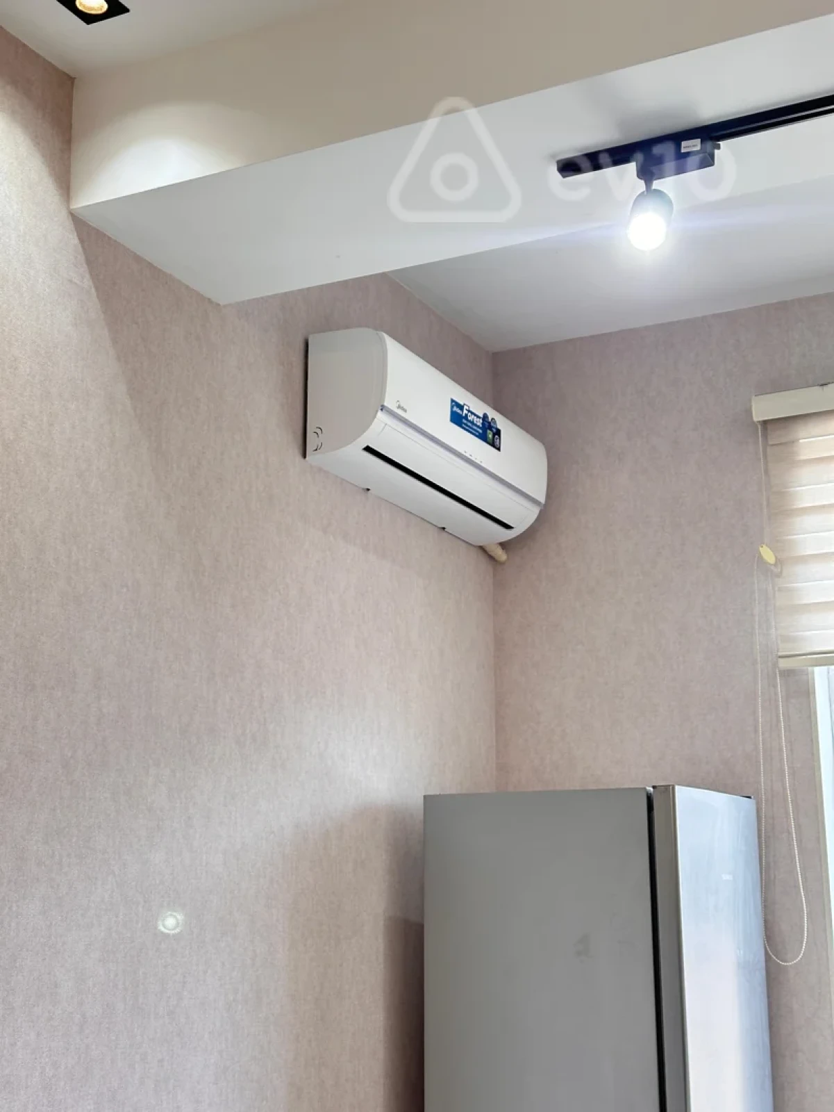 Kirayə verilir 2 otaqlı yeni tikili 75 m²