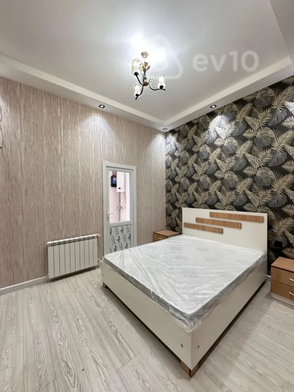 Kirayə verilir 2 otaqlı yeni tikili 75 m²