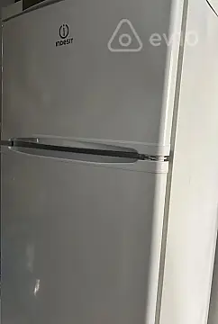 Kirayə verilir 2 otaqlı köhnə tikili 70 m²