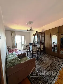 Satılır 2 otaqlı köhnə tikili 60 m²