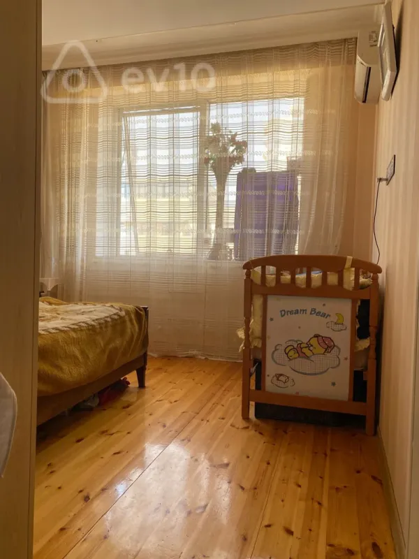 Kirayə verilir 2 otaqlı yeni tikili 50 m²