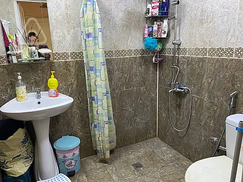 Kirayə verilir 2 otaqlı yeni tikili 50 m²