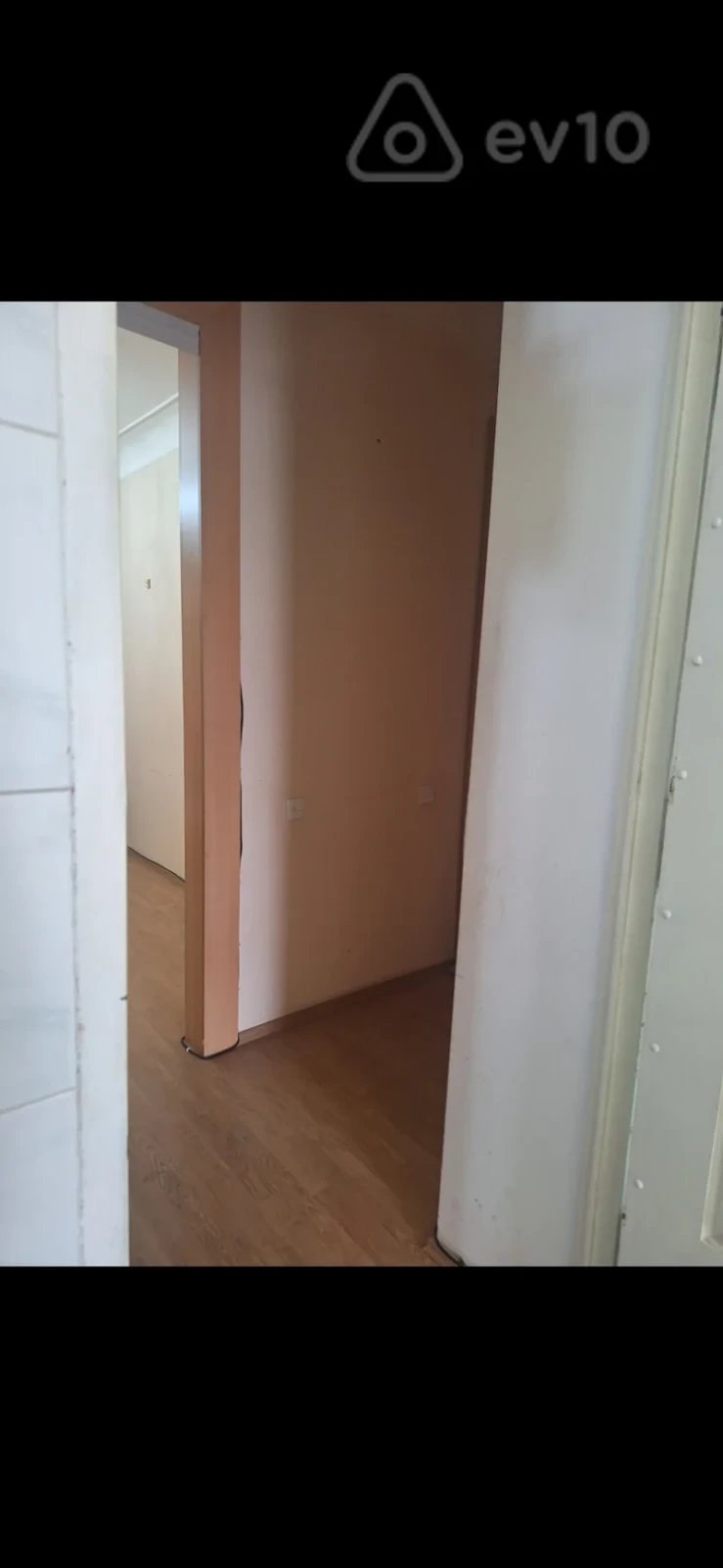 Kirayə verilir 2 otaqlı köhnə tikili 55 m²