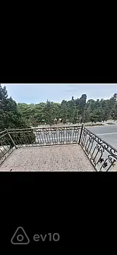 Kirayə verilir 2 otaqlı köhnə tikili 55 m²