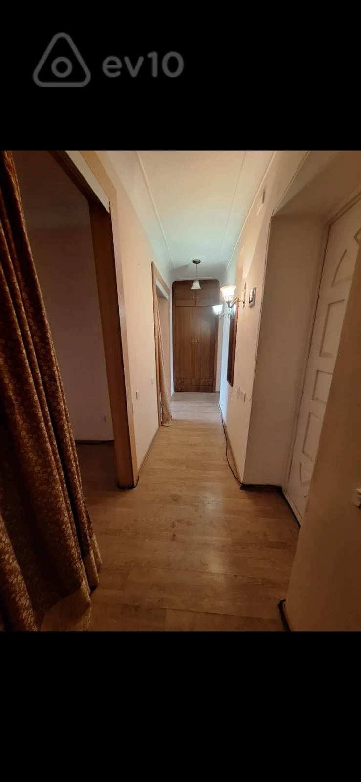 Kirayə verilir 2 otaqlı köhnə tikili 55 m²