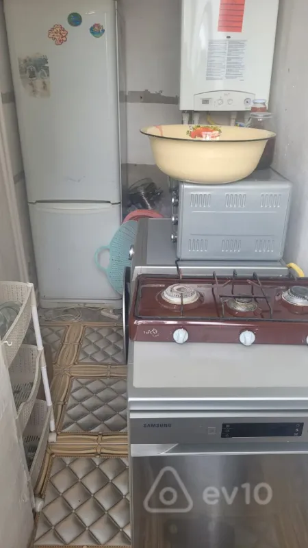 Satılır 3 otaqlı yeni tikili 100 m²