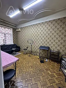 Kirayə verilir 2 otaqlı köhnə tikili 100 m²