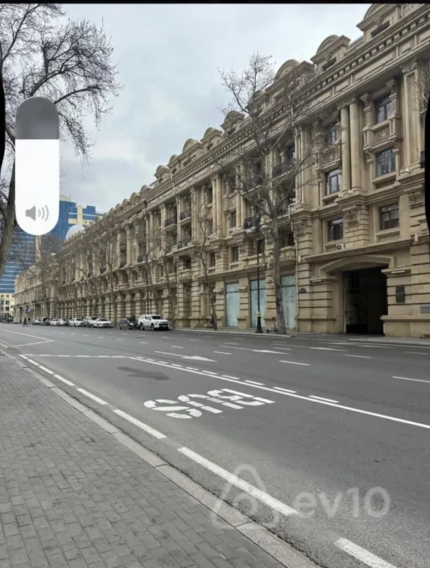 Kirayə verilir 2 otaqlı köhnə tikili 100 m²