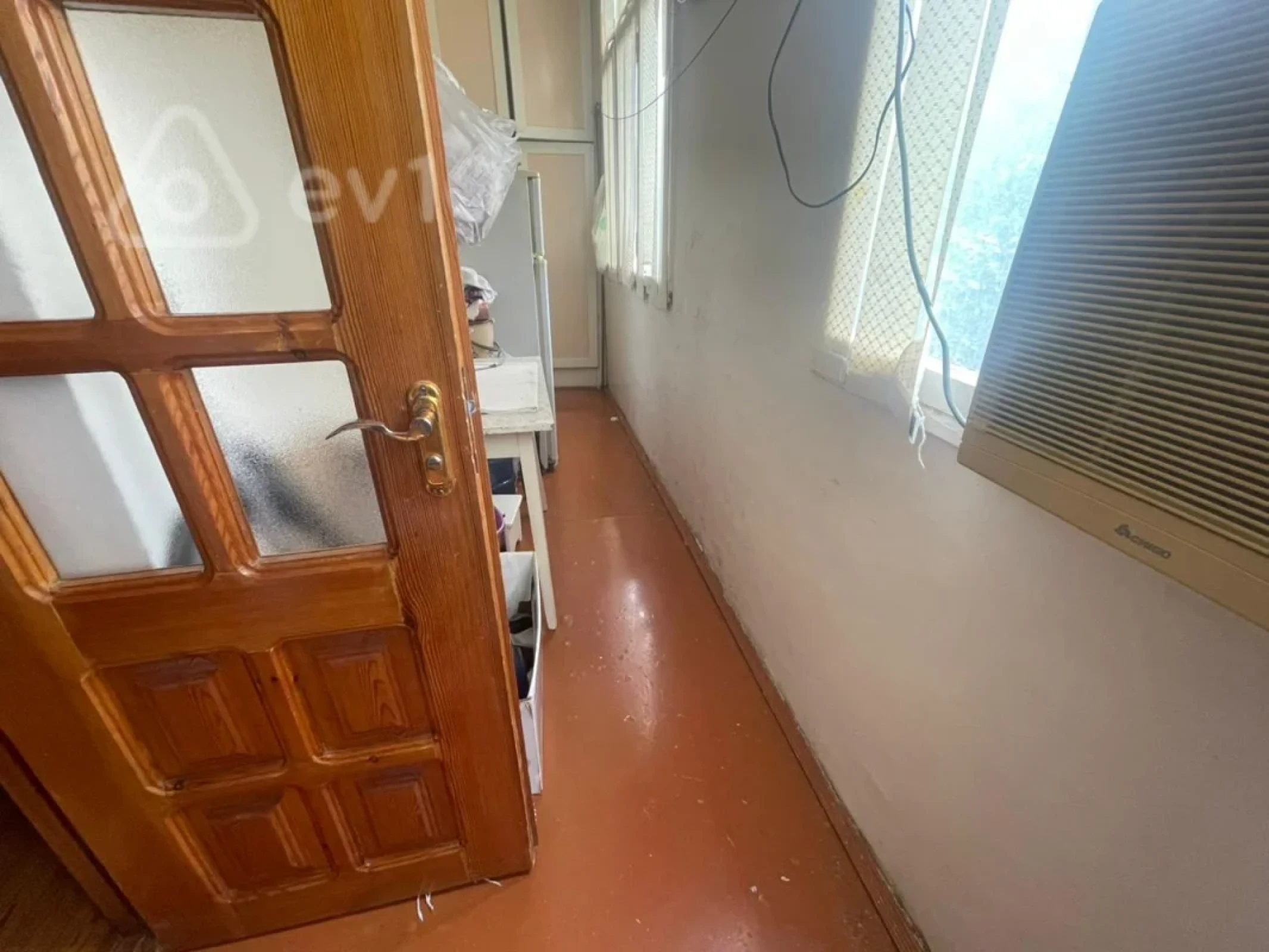 Satılır 3 otaqlı köhnə tikili 72 m²