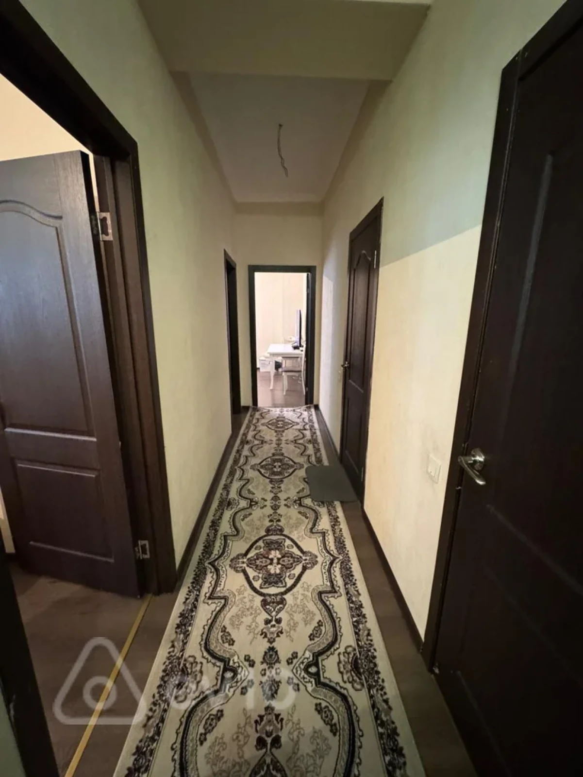 Satılır 2 otaqlı yeni tikili 60 m²