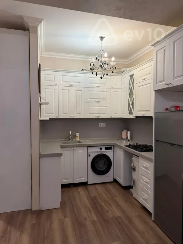 Kirayə verilir 2 otaqlı yeni tikili 55 m²