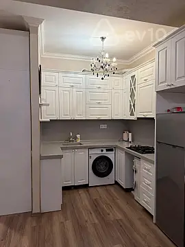 Kirayə verilir 2 otaqlı yeni tikili 55 m²