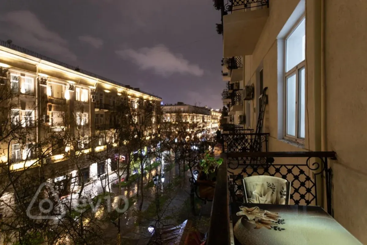 Kirayə verilir 3 otaqlı yeni tikili 83 m²