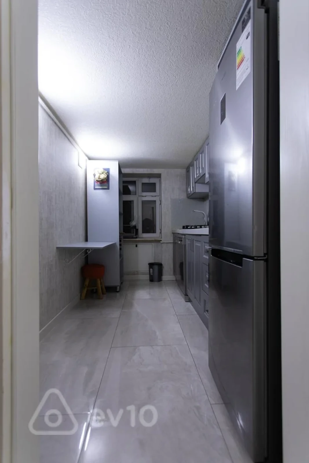 Kirayə verilir 3 otaqlı yeni tikili 83 m²