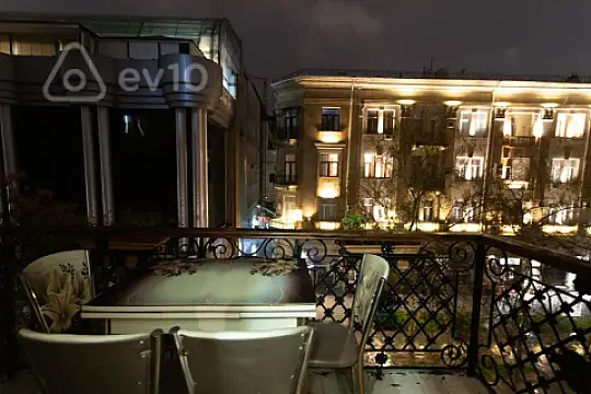 Kirayə verilir 3 otaqlı yeni tikili 83 m²