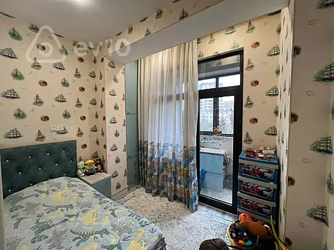 Satılır 3 otaqlı yeni tikili 60 m²