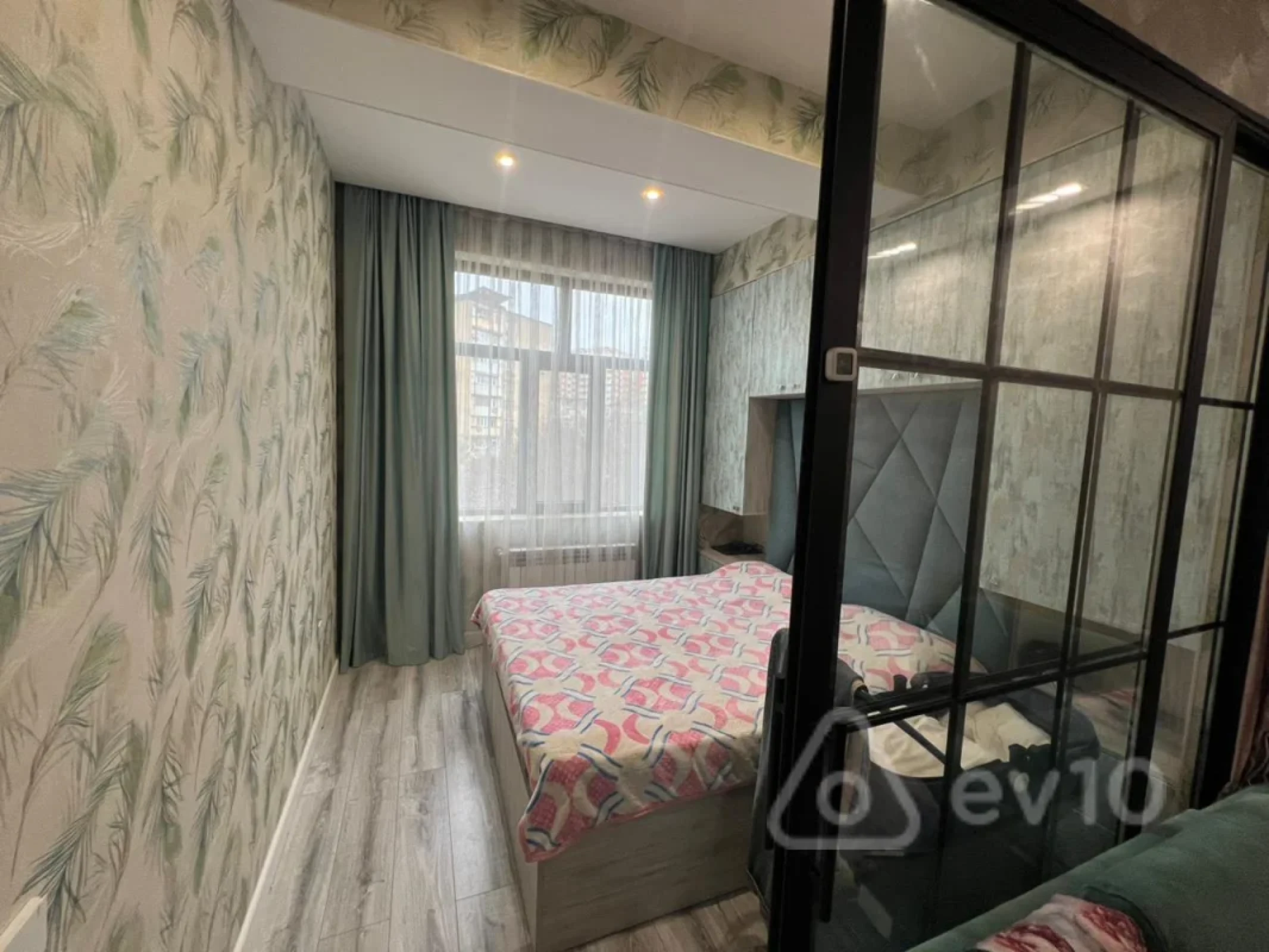 Satılır 3 otaqlı yeni tikili 60 m²