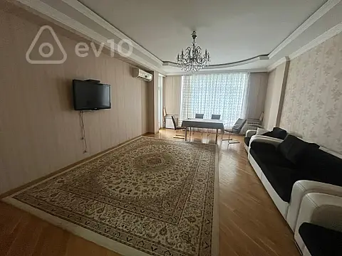 Kirayə verilir 3 otaqlı yeni tikili 132 m² — Bakı, Nəsimi 3 otaq 132.00 m²