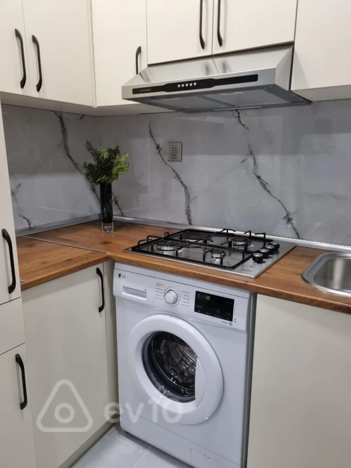 Kirayə verilir 2 otaqlı həyət evi 45 m²