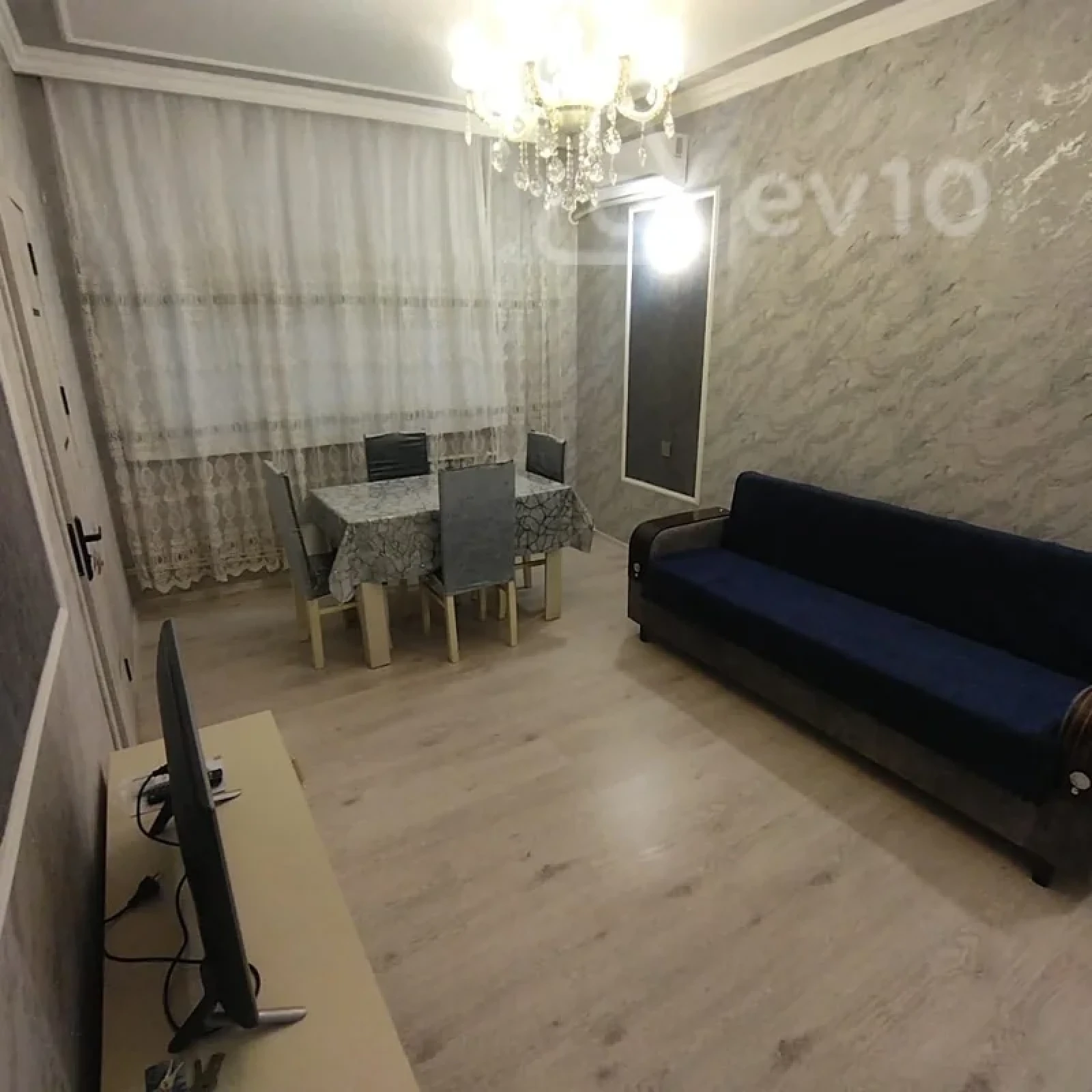 Kirayə verilir 2 otaqlı yeni tikili 35 m²