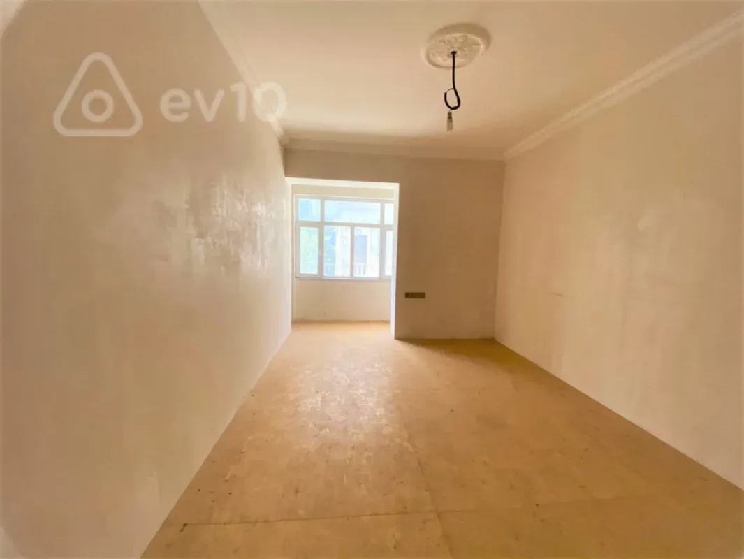 Kirayə verilir 4 otaqlı həyət evi 220 m²