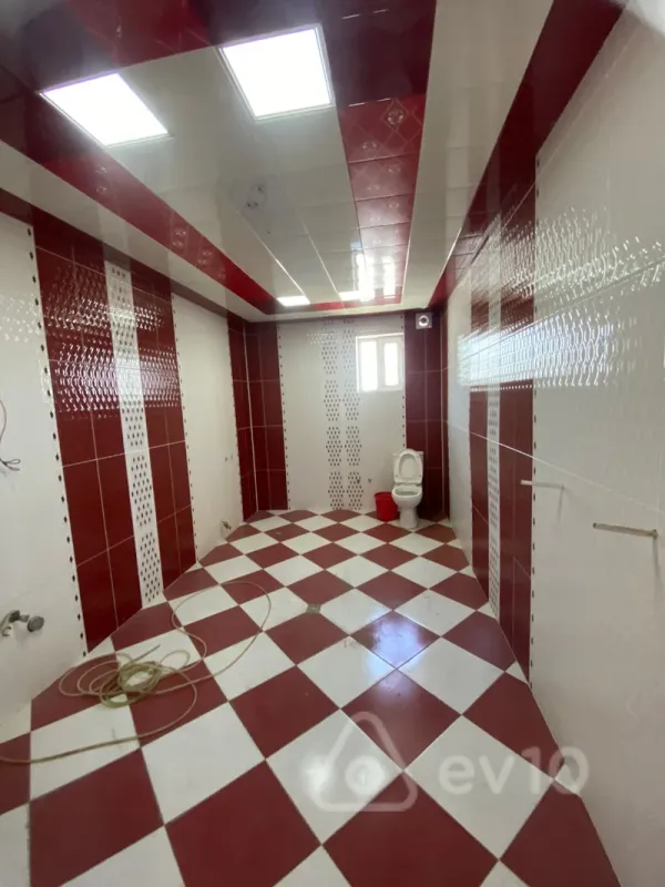 Kirayə verilir 4 otaqlı həyət evi 220 m²