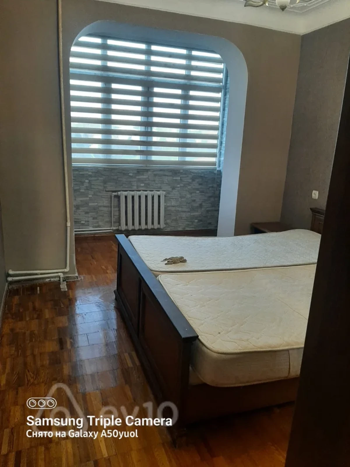 Kirayə verilir 2 otaqlı köhnə tikili 60 m²