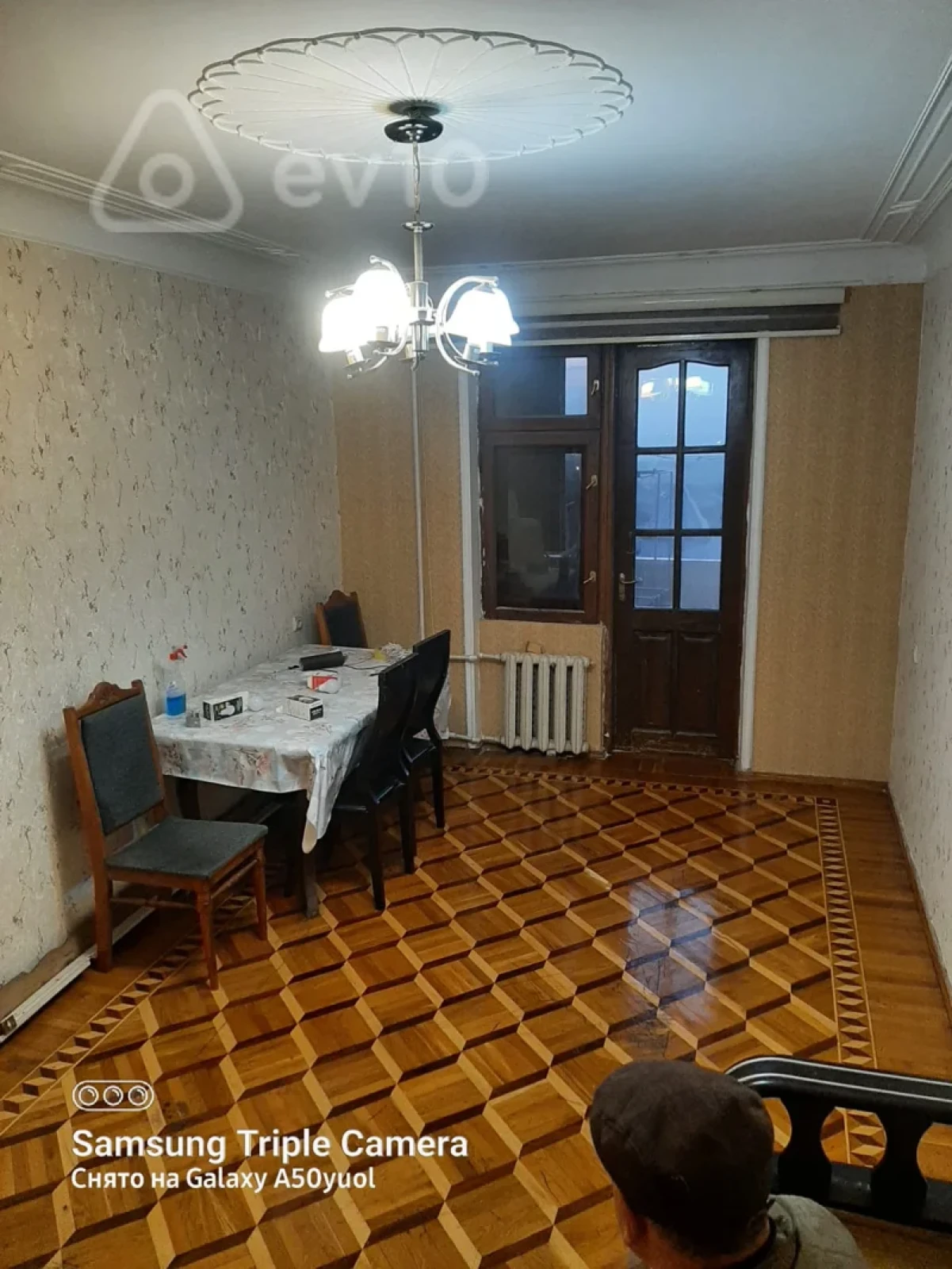 Kirayə verilir 2 otaqlı köhnə tikili 60 m²