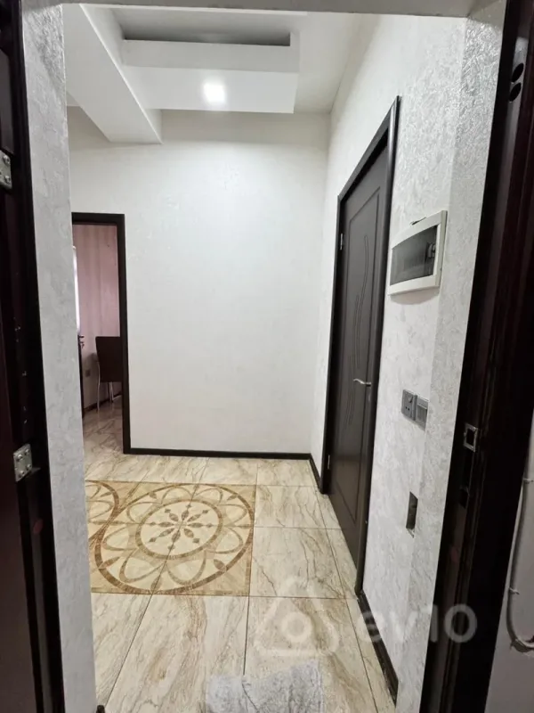 Kirayə verilir 2 otaqlı yeni tikili 61 m²