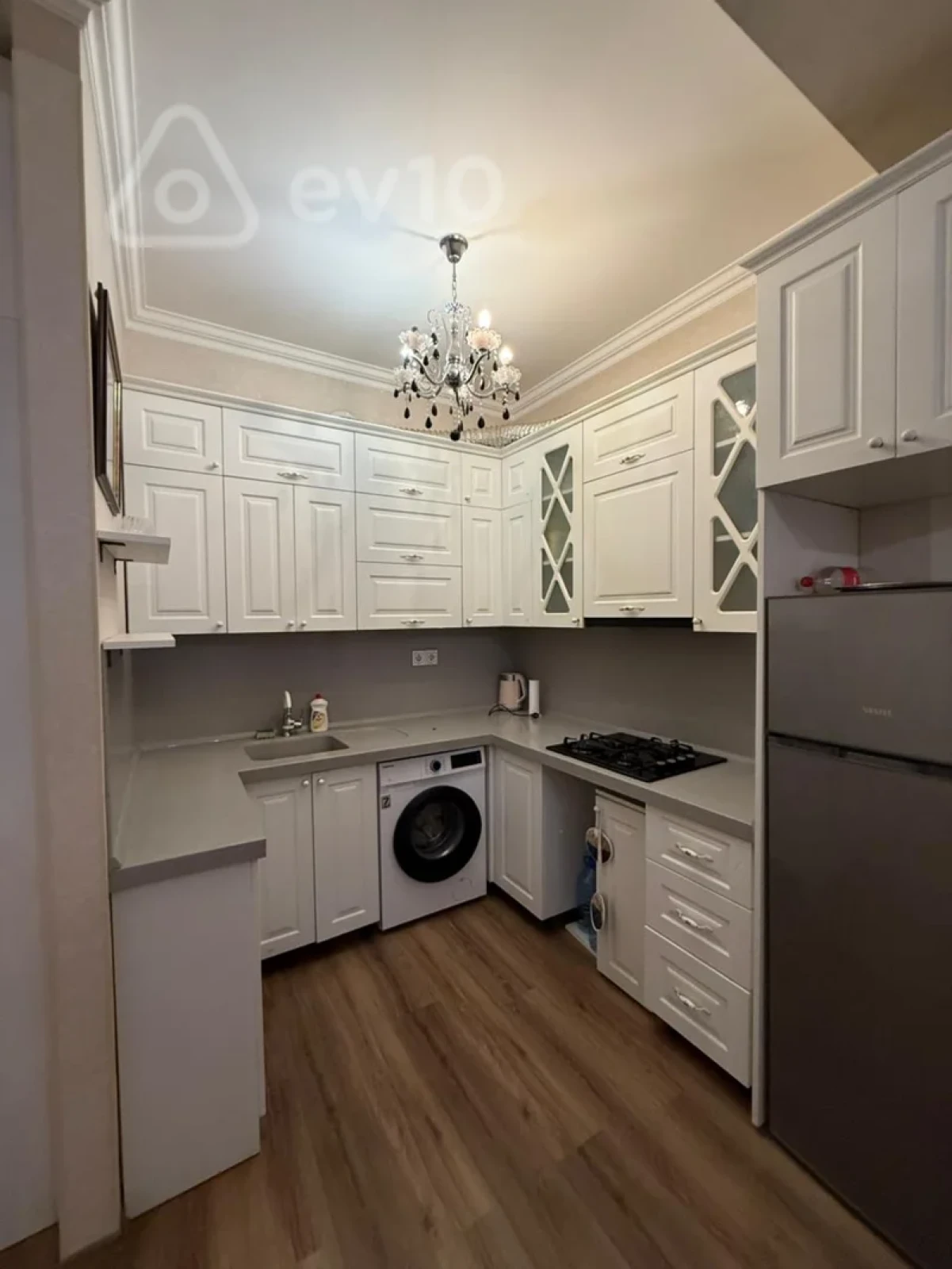 Kirayə verilir 2 otaqlı yeni tikili 60 m²