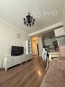 Kirayə verilir 2 otaqlı yeni tikili 60 m²