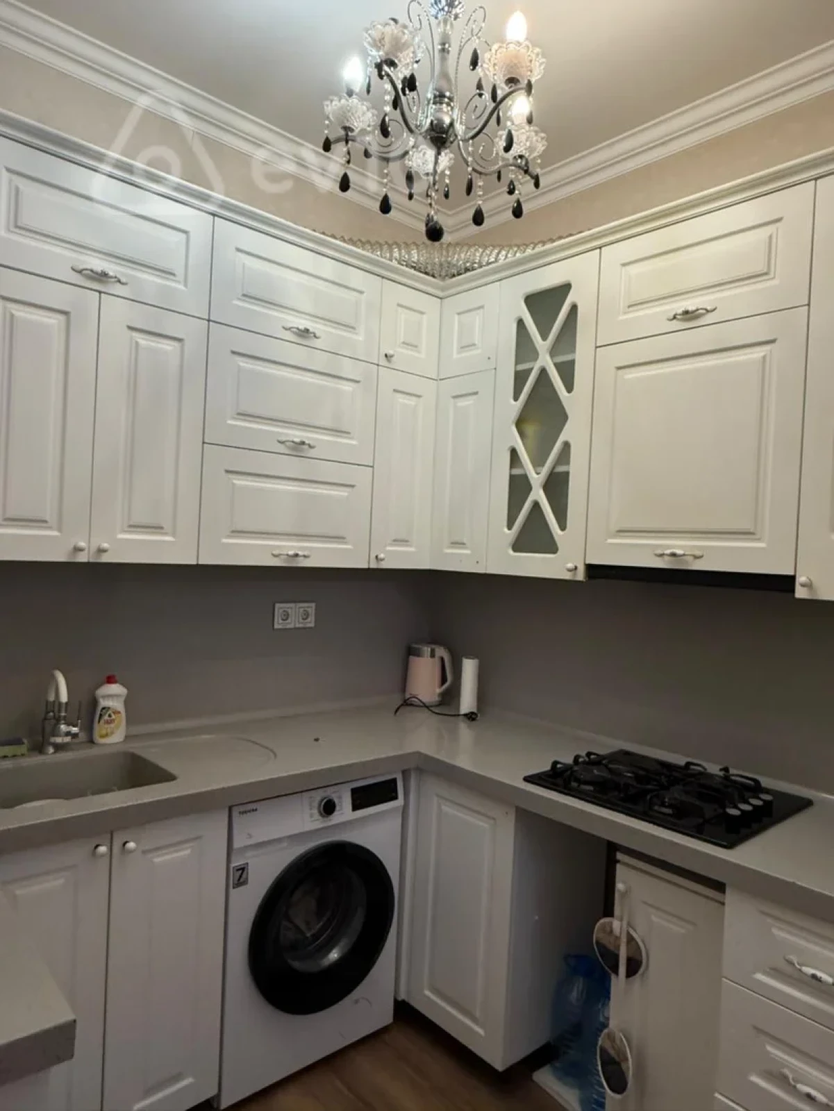 Kirayə verilir 2 otaqlı yeni tikili 60 m²