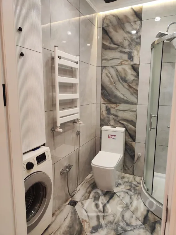 Kirayə verilir 2 otaqlı yeni tikili 70 m²